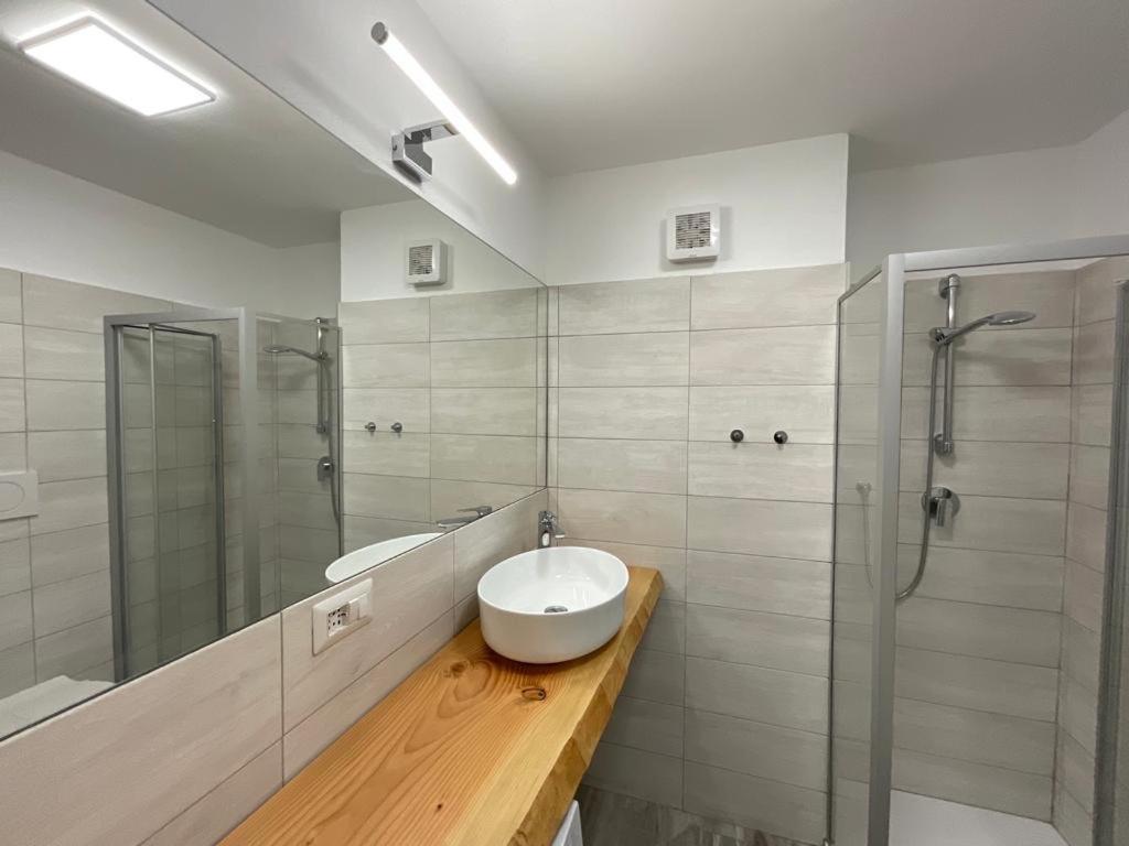 Your Apartments In Navigli District Милан Экстерьер фото